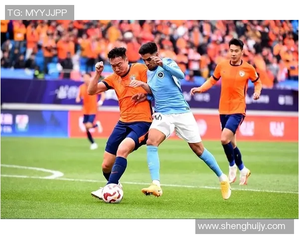 足球明星的饮料选择揭秘他们的健康与表现之道 足球明星的饮料选择揭秘他们的健康与表现之道